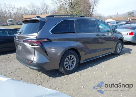 2024 Toyota Sienna Xle z USA, uszkodzony, nr VIN 5TDYRKECXRS208095